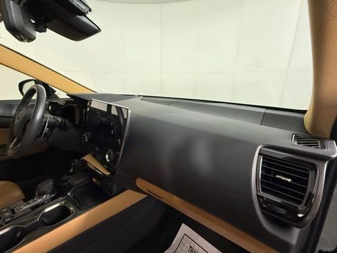 Used 2025 Lexus NX 350 AWD w/ Luxury Package image 34