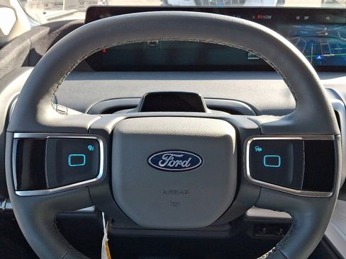 New 2026 Ford Expedition Max Active image 9