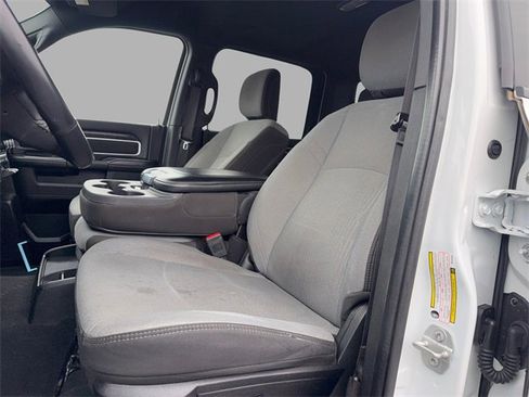 Used 2024 RAM 2500 Big Horn image 9