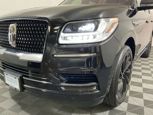 Used 2020 Lincoln Navigator Reserve w/ Equipment Group 208A Reserve image 5