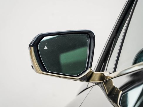 Used 2023 BMW iX M60 w/ Executive Package image 15