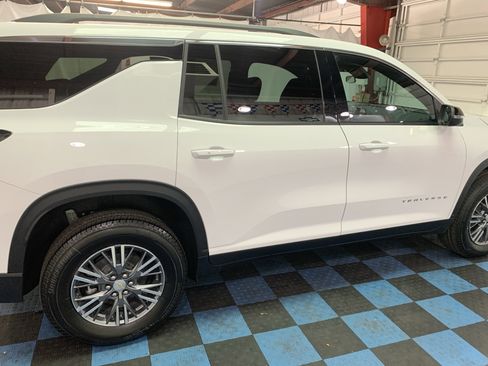 New 2026 Chevrolet Traverse LT image 5