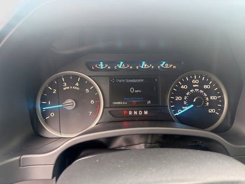 Used 2019 Ford F150 XLT w/ Equipment Group 302A Luxury image 16