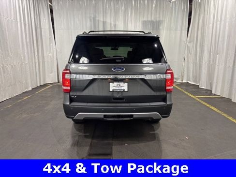 Used 2018 Ford Expedition XLT w/ Equipment Group 201A image 4
