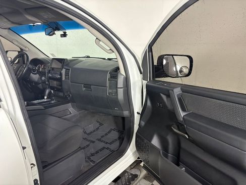 Used 2014 Nissan Titan SV w/ SV Value Truck Package image 30