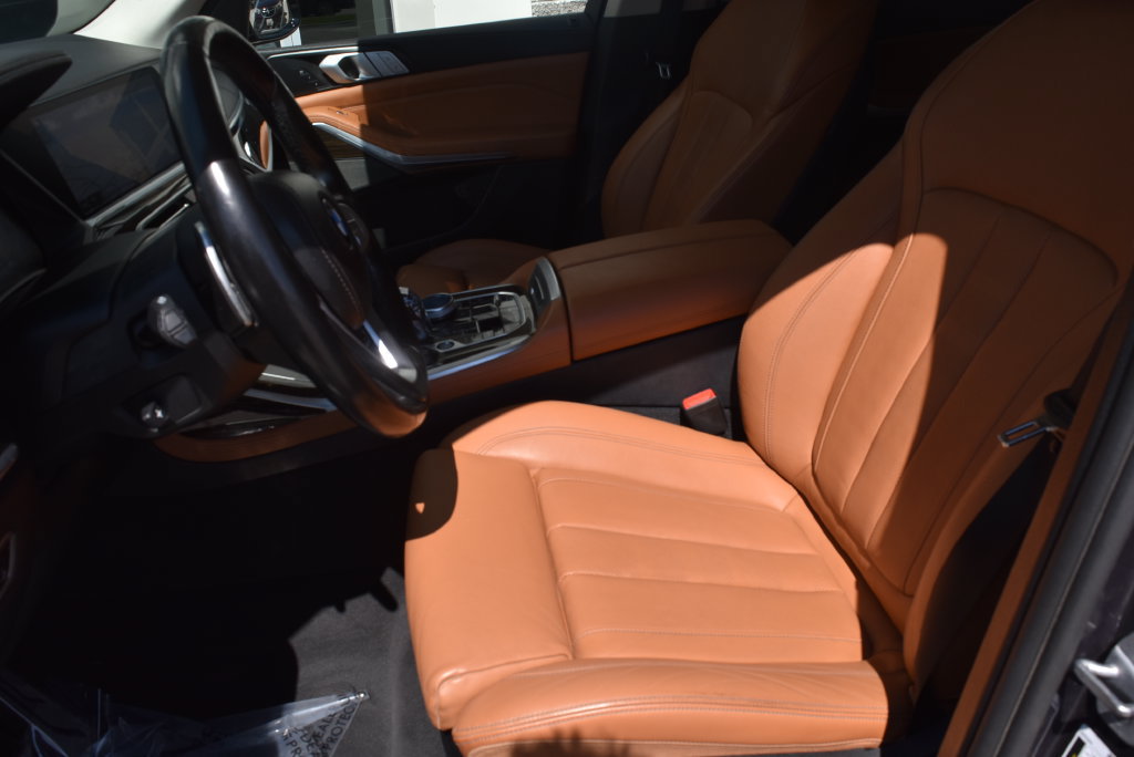 Used 2019 BMW X7 xDrive40i w/ Cold Weather Package AWD/4WD image 8