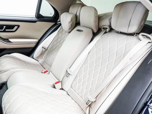 Used 2022 Mercedes-Benz S 580 4MATIC Sedan image 36