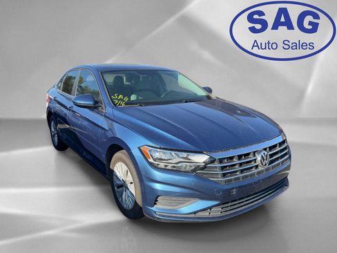 Used 2019 Volkswagen Jetta S w/ Driver Assistance Package FWD image 2