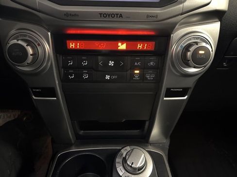 Used 2013 Toyota 4Runner Limited image 32
