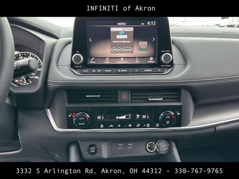 Used 2025 Nissan Rogue SV w/ SV Premium Package image 49