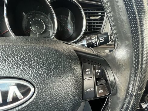 Used 2012 Kia Optima EX image 22