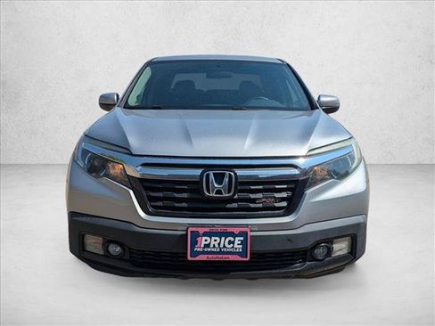 Used 2018 Honda Ridgeline Sport image 2