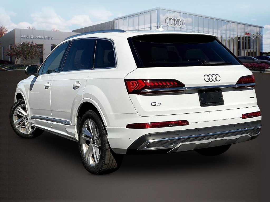 Used 2024 Audi Q7 2.0T Premium w/ Convenience Package AWD/4WD image 5