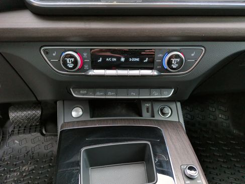 Used 2023 Audi Q5 2.0T Premium Plus w/ Premium Plus Package image 27