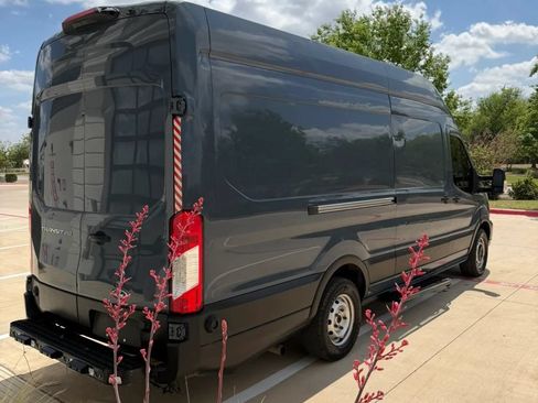 Used 2020 Ford Transit 250 148 High Roof Extended RWD image 5