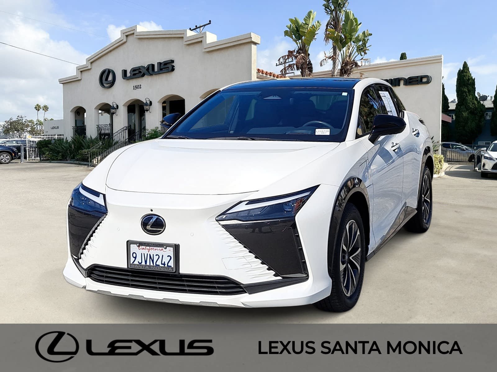 Used 2023 Lexus RZ 450e Premium w/ Technology Package AWD/4WD image 1