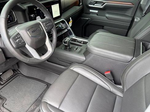 New 2026 GMC Sierra 1500 Denali w/ Denali Reserve Package image 11