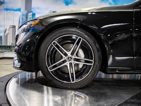 Used 2026 Mercedes-Benz E 350 4MATIC Sedan image 7