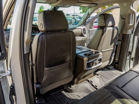 Used 2020 GMC Sierra 3500 Denali w/ Denali Ultimate Package image 34