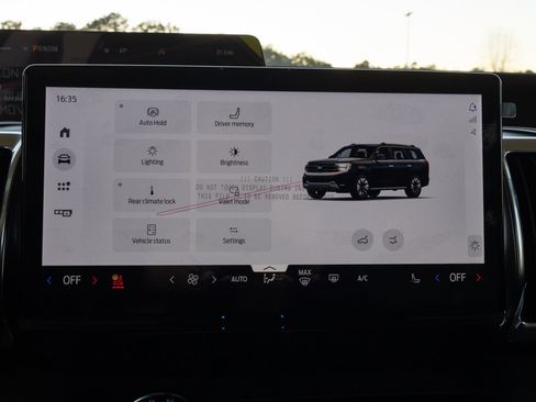 New 2025 Ford Expedition Platinum w/ Driver's Package AWD/4WD image 20