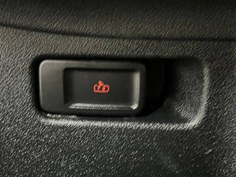 Used 2023 Lincoln Aviator AWD image 15