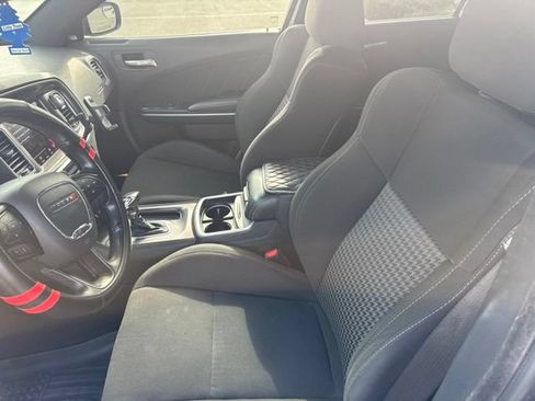 Used 2022 Dodge Charger R/T RWD image 6