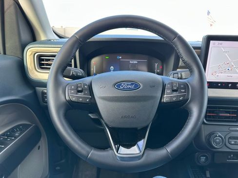 New 2025 Ford Maverick Lariat image 26