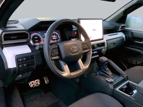 Used 2024 Toyota Tacoma TRD Sport RWD image 17