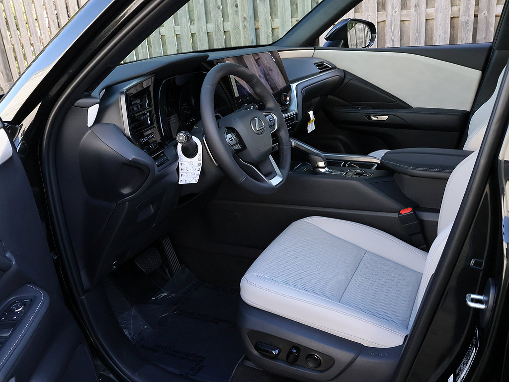 New 2026 Lexus TX 350 AWD w/ Technology Package image 12