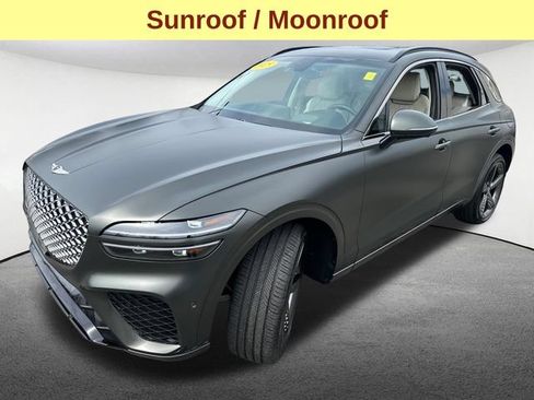 Used 2025 Genesis GV70 3.5T Sport w/ Sport Prestige Package AWD/4WD image 5
