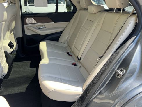 Certified 2022 Mercedes-Benz GLE 350 4MATIC w/ AMG Line Exterior image 23