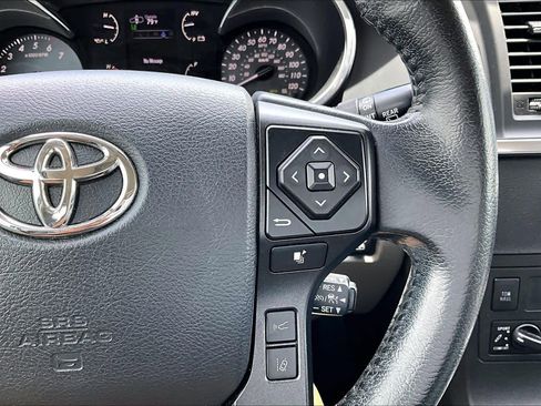 Used 2020 Toyota Sequoia Platinum RWD image 25
