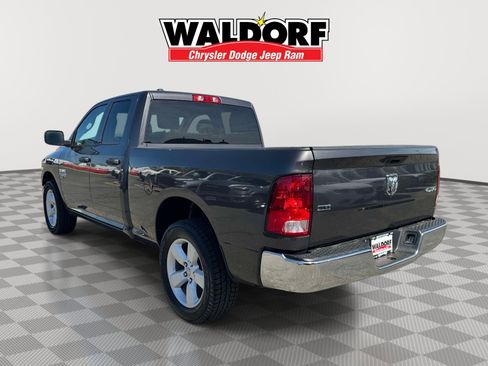 Used 2024 RAM 1500 Classic SLT AWD/4WD image 4