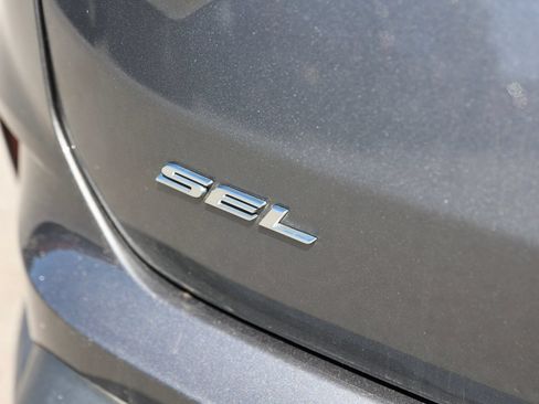 Certified 2022 Ford Edge SEL AWD/4WD image 9