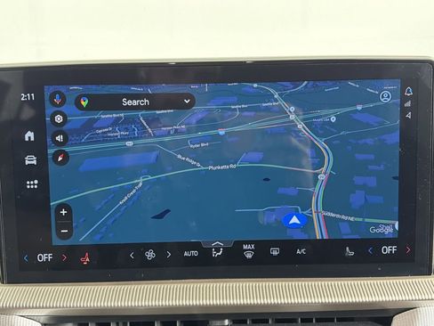 Used 2025 Ford Explorer Active image 29