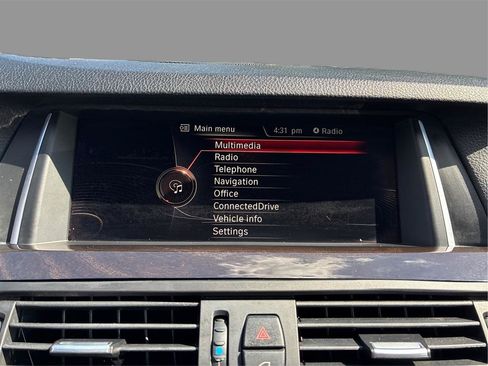 Used 2016 BMW 528i xDrive Sedan AWD/4WD image 19