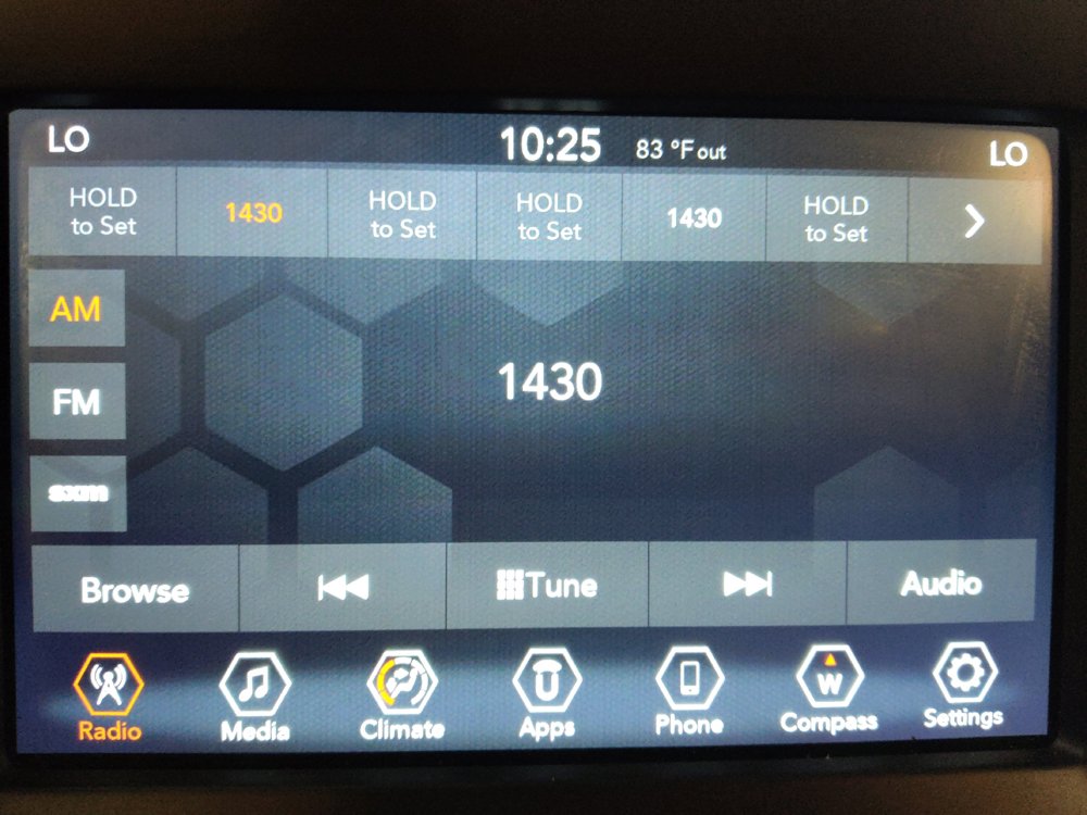 Used 2019 Jeep Compass Latitude w/ Popular Equipment Group FWD image 25