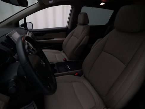 Certified 2023 Honda Odyssey Touring image 7