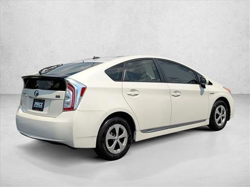 Used 2012 Toyota Prius Three FWD image 5