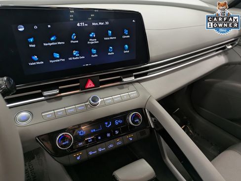 Used 2023 Hyundai Elantra SEL w/ Convenience Package image 12