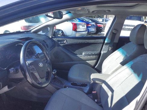 Used 2015 Kia Forte EX w/ EX Premium Package image 5