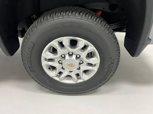 New 2026 Chevrolet Silverado 2500 LT AWD/4WD image 5