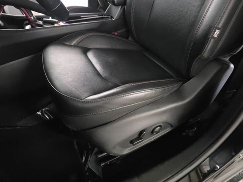 Used 2022 Jeep Compass Limited image 24