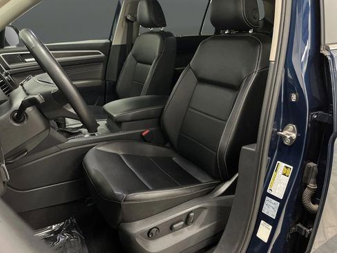 Used 2021 Volkswagen Atlas SE image 4