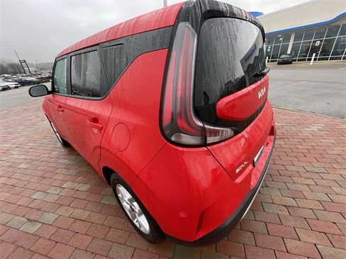 Used 2024 Kia Soul LX w/ Option Group 015 image 32
