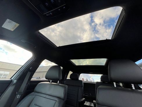 Used 2025 Hyundai Santa Fe Calligraphy image 30