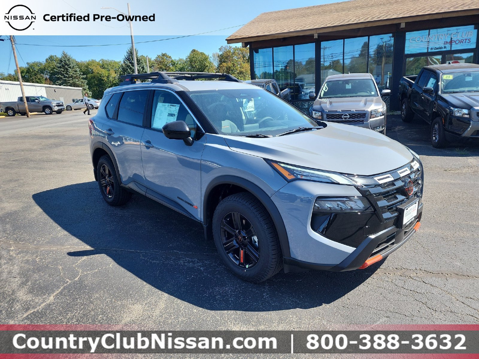 Used 2026 Nissan Rogue SV AWD/4WD image 1