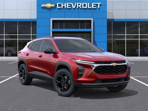 New 2026 Chevrolet Trax LT w/ Driver Confidence Package image 7