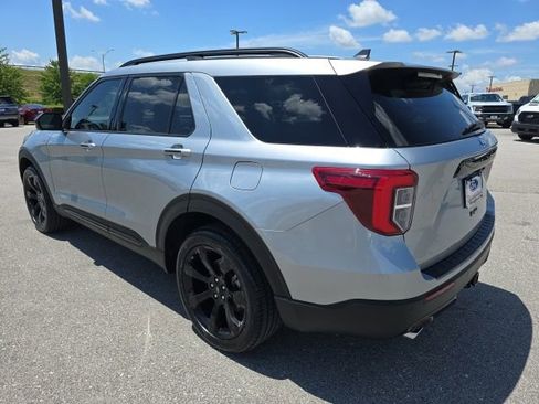 Certified 2023 Ford Explorer ST-Line w/ Class IV Trailer Tow Package AWD/4WD image 3