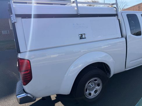 Used 2016 Nissan Frontier S image 9